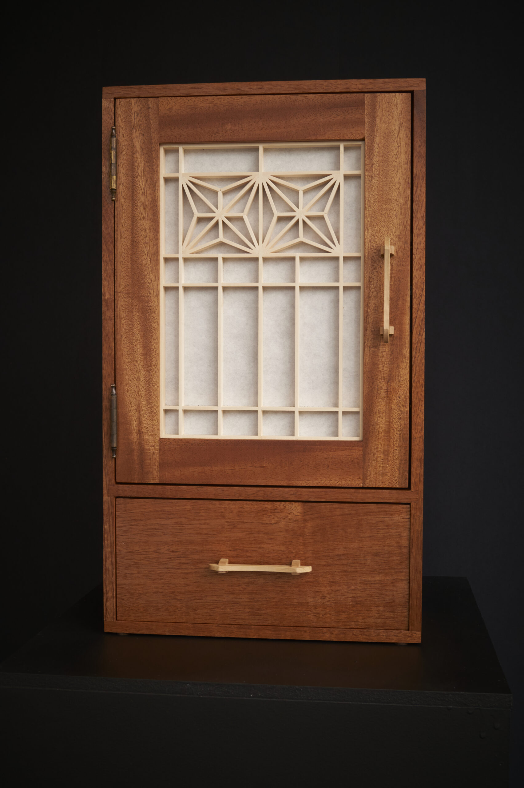 Japanese Cabinet Door Using Kumiko 