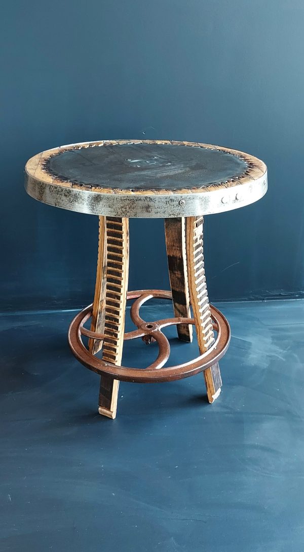 Table made with antique saw blade